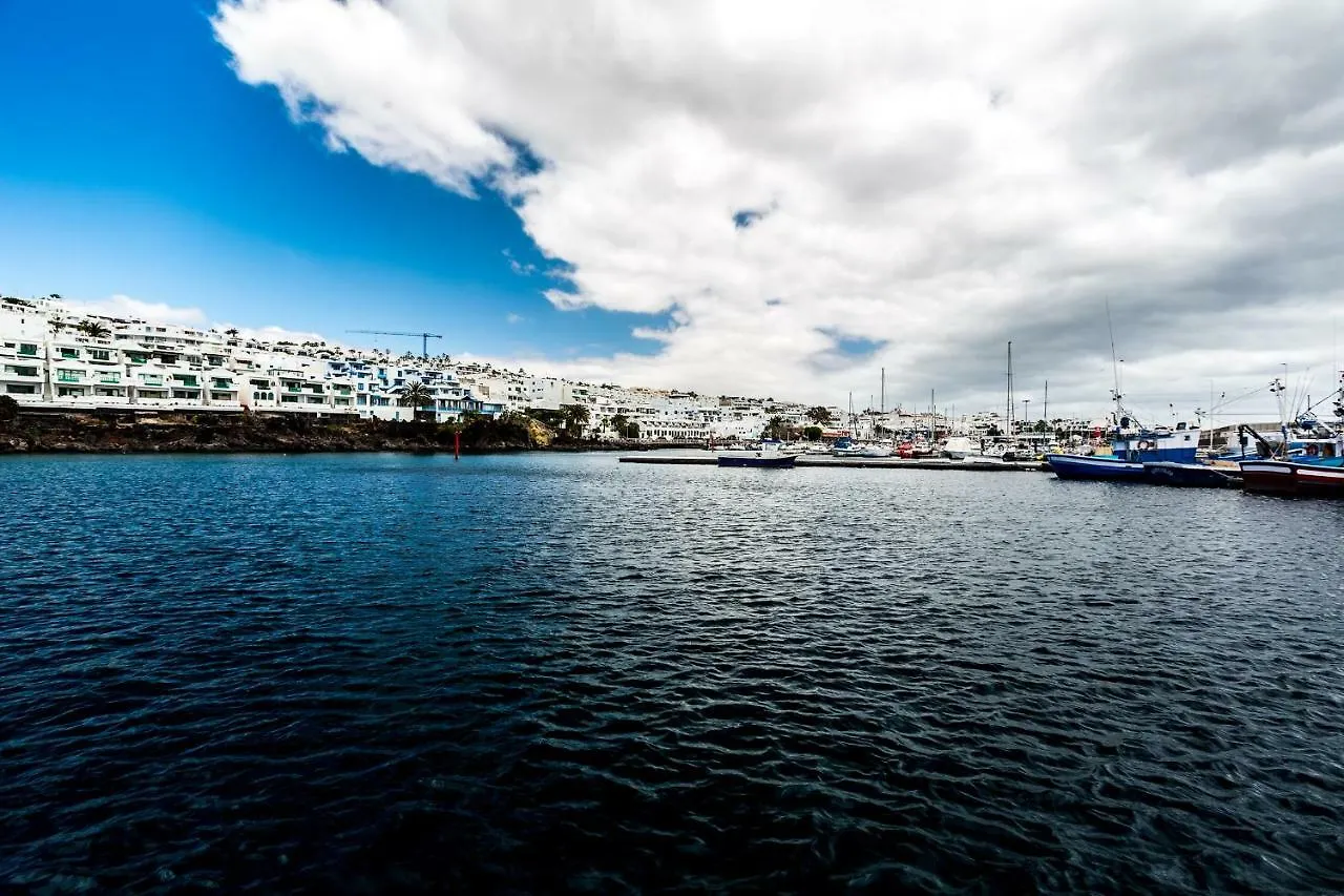 Vivienda Vacacional Sea Breeze Apartman Puerto del Carmen